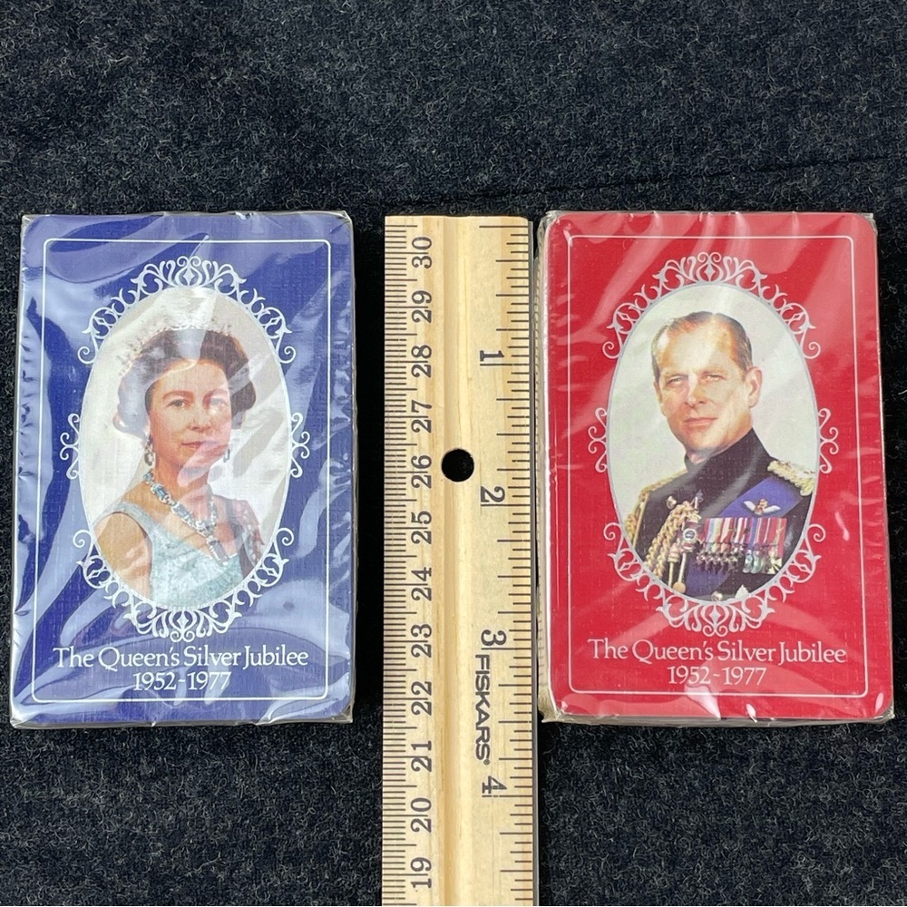 Vintage Queen Elizabeth II Silver Jubilee 1977 Waddington's Fine Playing Cards - Picture 9 of 12